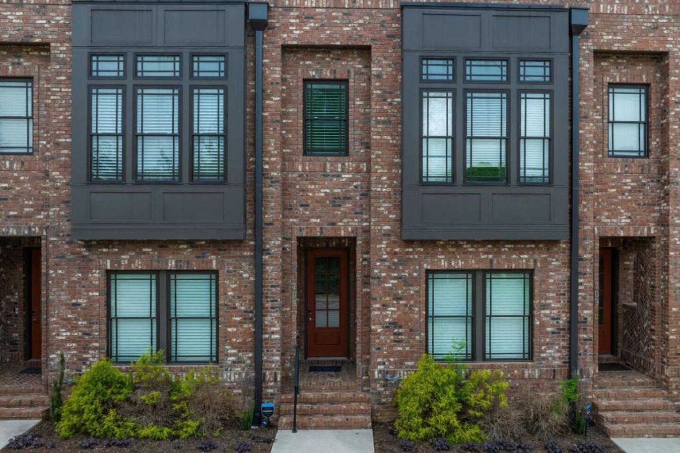 Two Townhomes - Hot Tubs And Rooftop Balconies Nashville Exterior photo